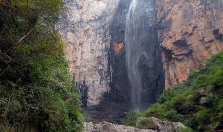 云台山和白云山哪个更适合旅游 云台山景区