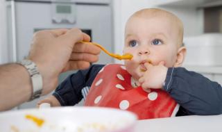 四个月婴儿辅食怎么添 四个月宝宝的辅食